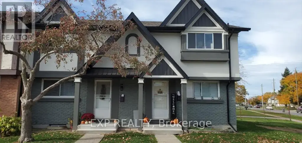 24 - 33 Berkley Drive, St. Catharines (Carlton/Bunting)